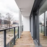 Appartamento #Stayhere - Central Castle View Riverside Apartment