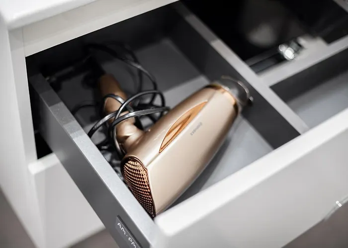 Appartement #Stayhere - Central Castle View Riverside Apartment *