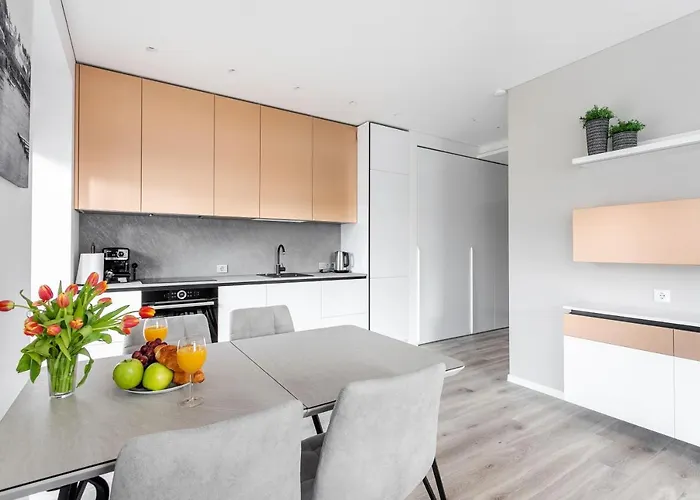 #Stayhere - Central Castle View Riverside Apartment * Βίλνιους