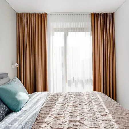 Lägenhet #Stayhere - Central Castle View Riverside Apartment *